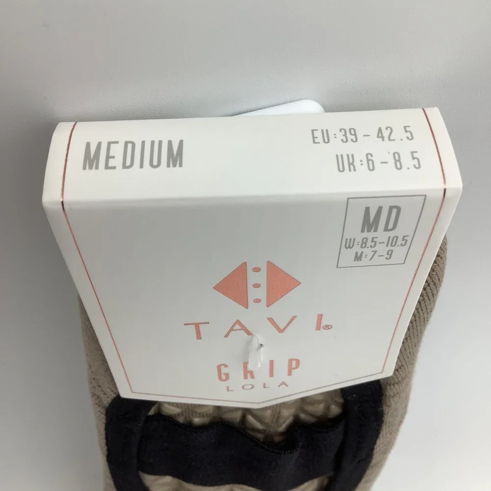 Tavi Grip Lola Socks Shitake Geo Womens Yoga‎ Pilates Barre Size Medium New